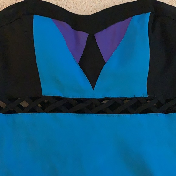 Color Block Dress - Picture 3 of 10